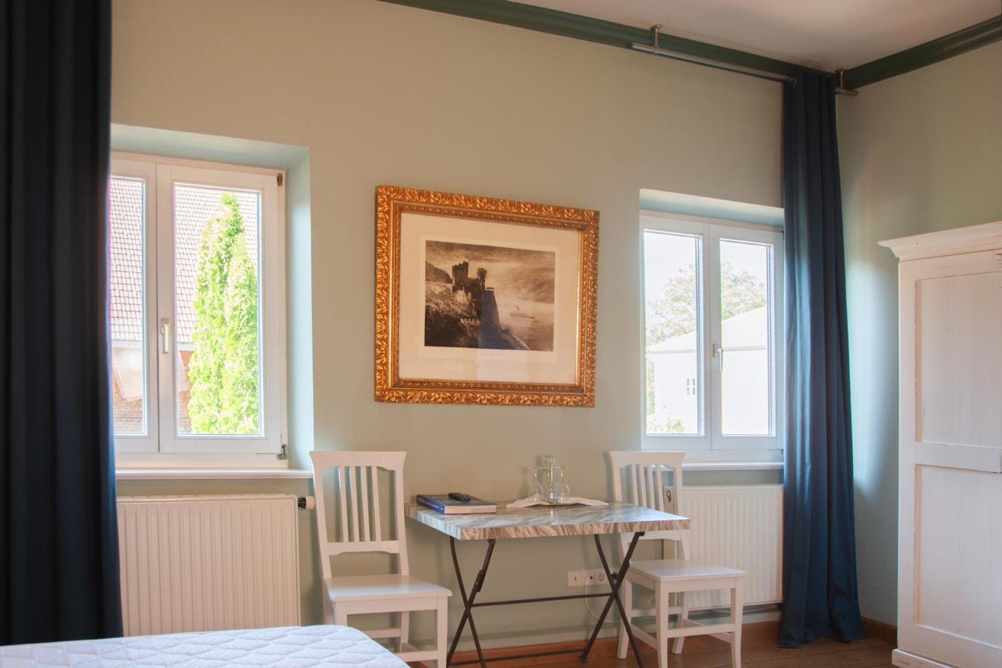 מלון Wasserburg Gut Staudham Gasthof Und Events מראה חיצוני תמונה